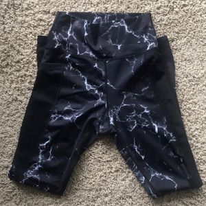 Buffbunny black marble leggings
